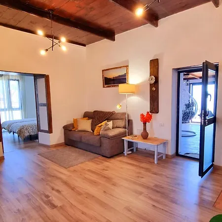 Country house Casa Pirusa *